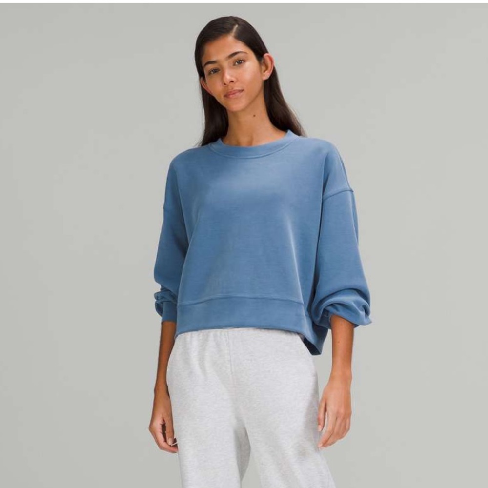 Lululemon Softstreme Perfectly Oversized Cropped Crew